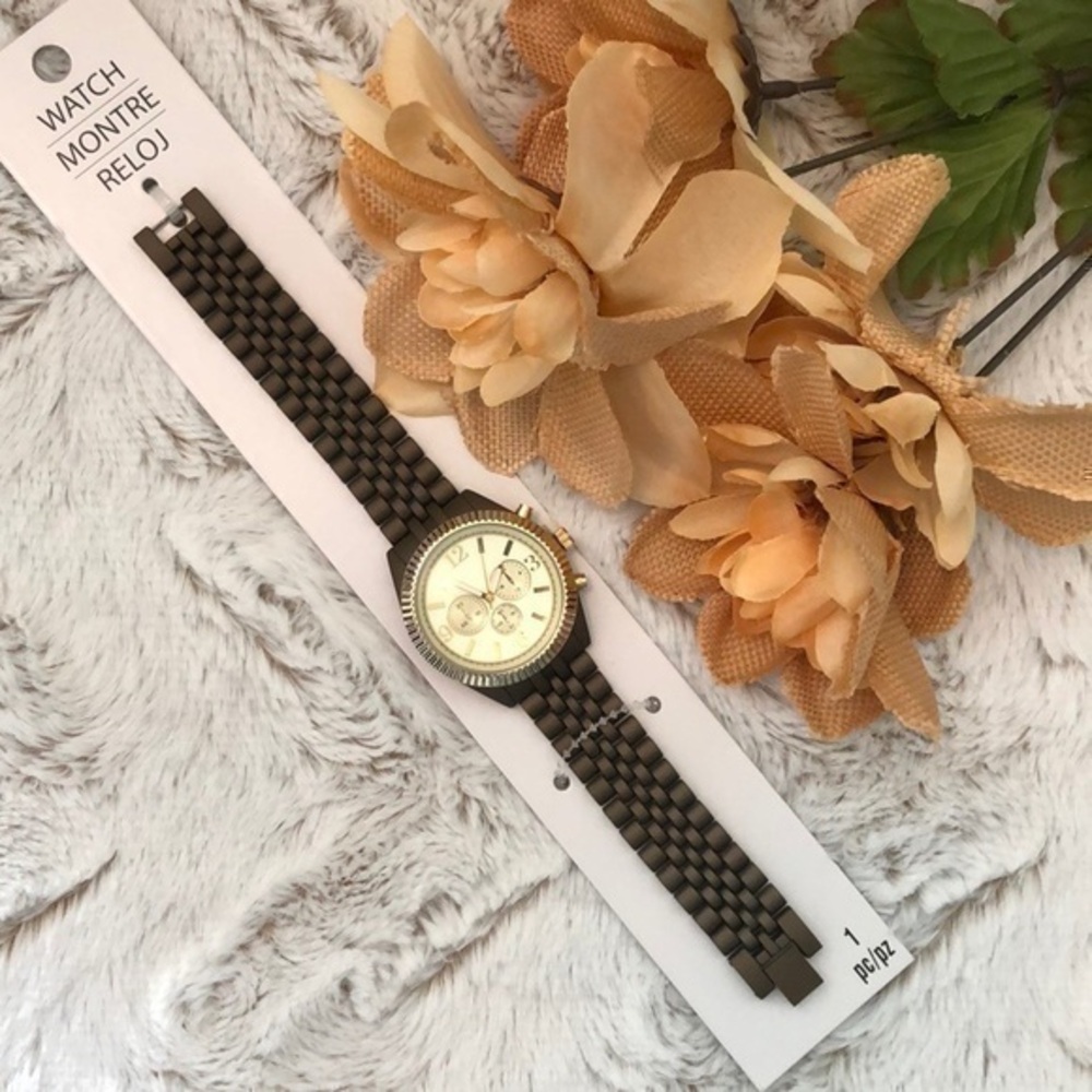 Ceramic Inspired Fashion Watch NWT
